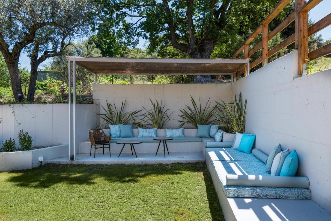 Dionysus Apartments & Suites Ierissos Exterior photo
