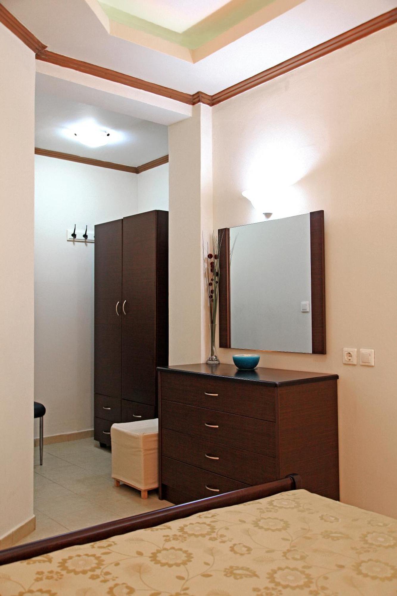 Dionysus Apartments & Suites Ierissos Room photo